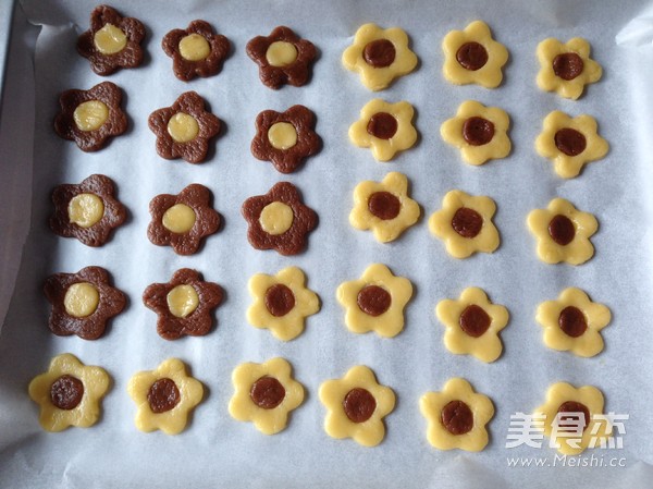 Flower Biscuits recipe