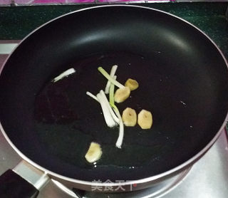 Roasted Chicken Wing Roots with Hericium recipe