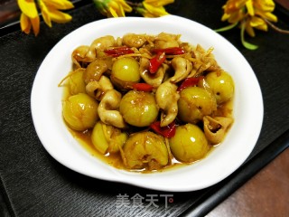 Fried Pig Intestines with Plums recipe