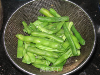 [creative New Dishes] Fried Green Beans with Olive Vegetables recipe