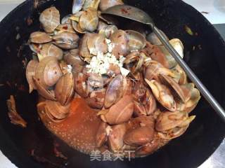 Spicy Fried Yellow Clam Seed recipe