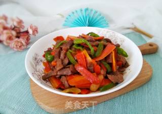 Stir-fried Steak with Green Peppers and Carrots recipe