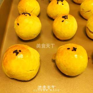 #柏翠大赛#lotus Paste Cake recipe