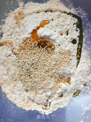 #炉美食#cumin Sesame Crisps recipe