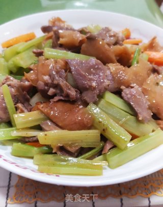 Stir-fried Celery with Pork Tongue recipe