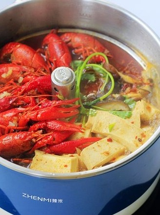 Spicy Crayfish Hot Pot