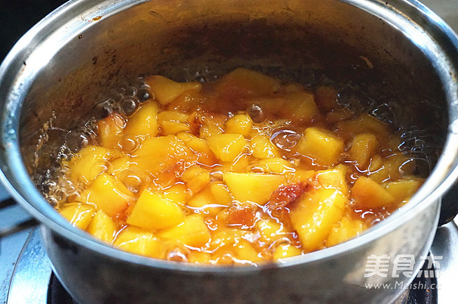 Yellow Peach Pie recipe