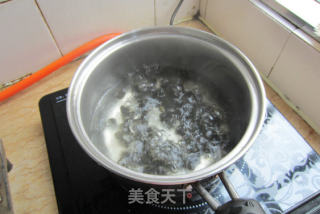 Sweet Taro Soup with Chicken Feces and Vine recipe