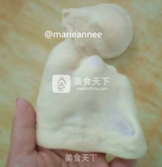 Hand Kneaded Bean Paste Flower Bread recipe