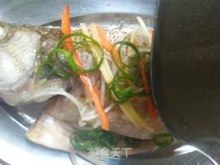 [guangdong] Cantonese Style Steamed Fish recipe