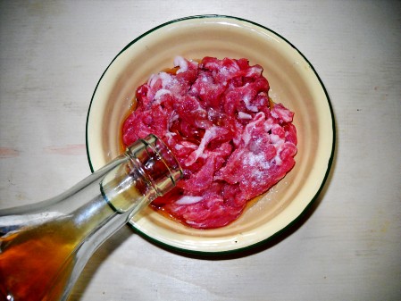 Shredded Pork with Vegetable Stem and Mushroom recipe