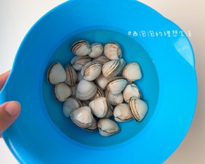 I Have to Eat Cold Dishes in Summer [white Clams in Sauce], Refreshing and Relieving Greasiness recipe