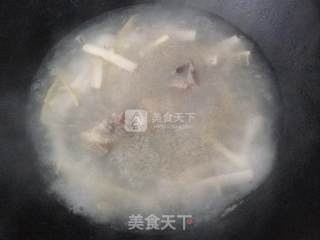 Sauerkraut and Spring Bamboo Shoots Pork Ribs Soup Noodles recipe