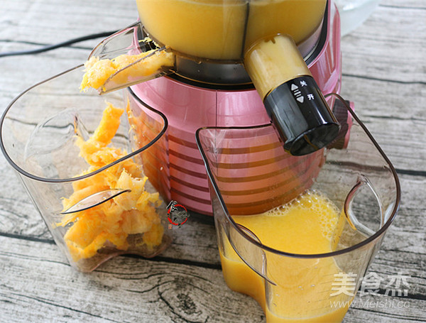 Freshly Squeezed Sydney Orange Juice recipe