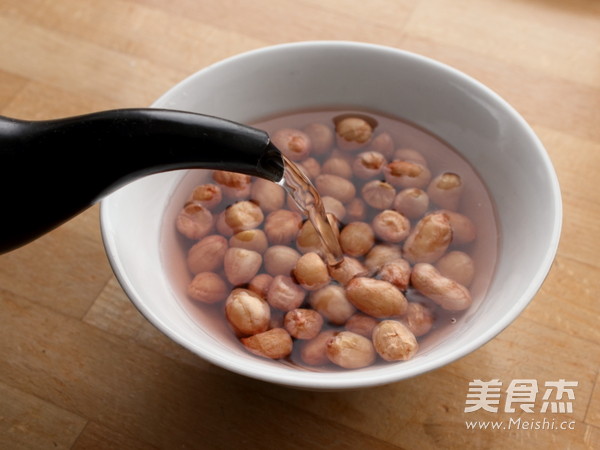 Kung Pao Chicken with Fungus recipe