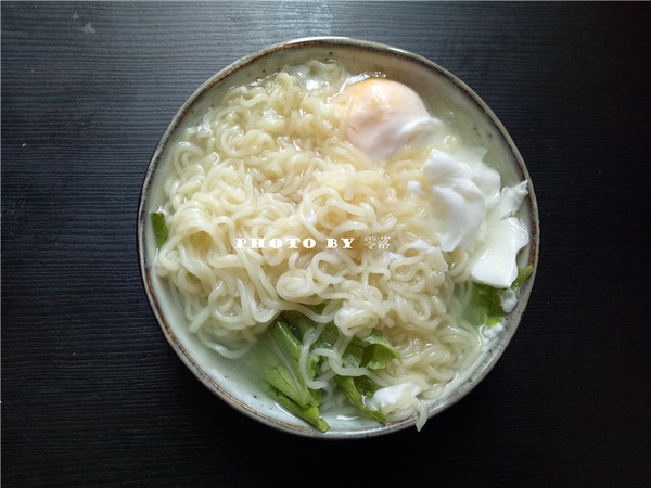 Egg Instant Noodles recipe