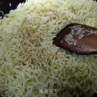 Fried Instant Noodles recipe