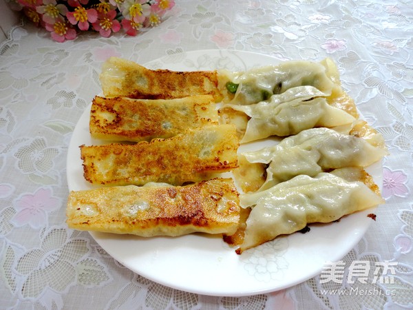 Pork Pot Stickers with Mushrooms and Green Peppers recipe