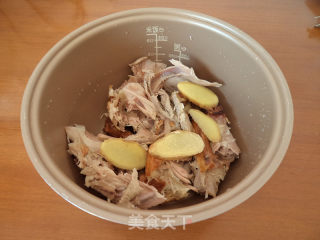 Mushroom and Cabbage Duck Bone Soup recipe