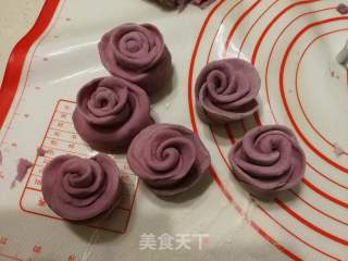 Creamy Purple Sweet Potato Rose Roll recipe