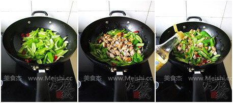 Stir-fried Haihong with Chili recipe