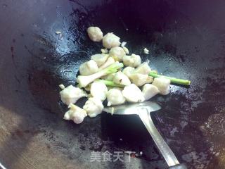 Grilled Cuttlefish Balls in Garlic Sauce recipe