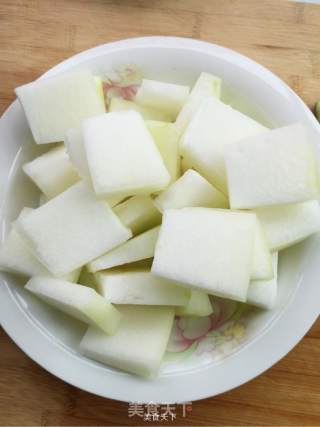 Yuanma's Private House-winter Melon Meatball Soup recipe