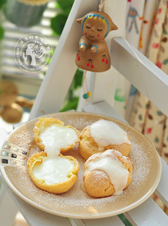 Yogurt Puffs recipe