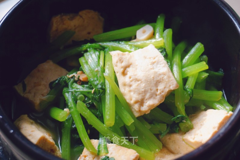 Stewed Tofu with Wormwood Stalks recipe