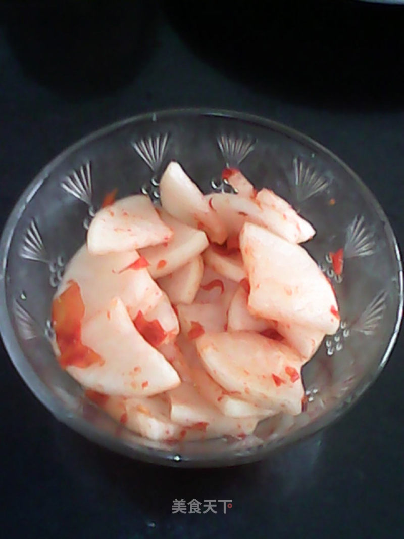 Appetizing Hot and Sour Radish recipe