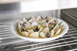 Steamed Eggs with Fresh Shells recipe