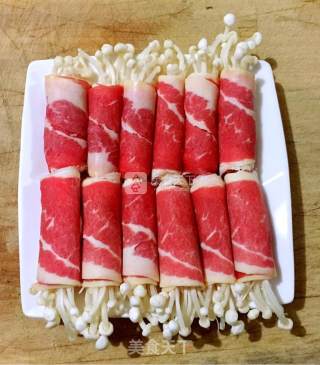 Beef Beef Enoki Mushroom Flavored Roll recipe