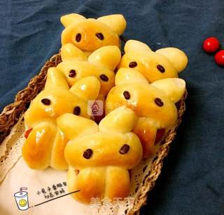 Cute Rabbit Sausage Bun recipe