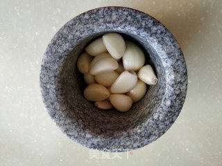 Eggs with Garlic recipe