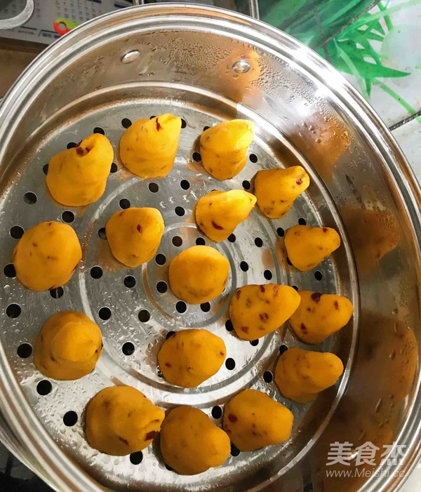 Flavor Pumpkin Xiaowotou recipe