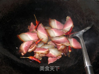 Fried Hunan Bacon with Buckwheat Head recipe