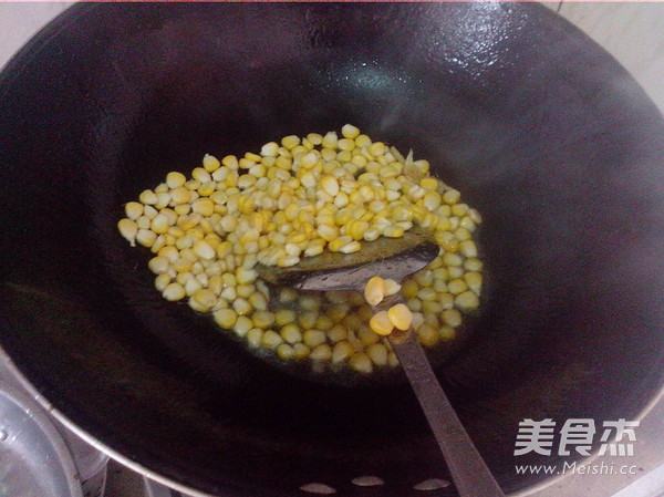Stir-fried Corn with Olive Vegetables recipe