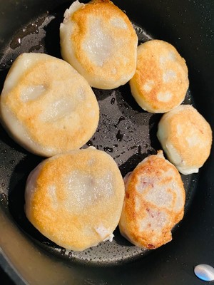 Homemade Glutinous Rice Crackers recipe