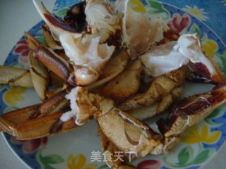 Stir-fried Crab with Ginger and Green Onion recipe