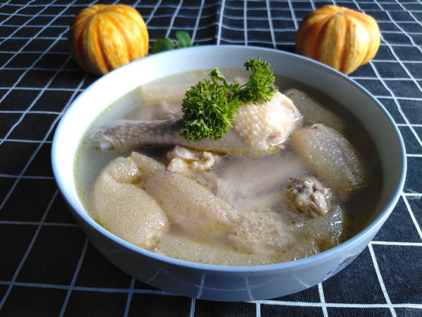 Stewed Chicken Soup with Bamboo Fungus recipe