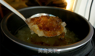 Peach Gum Soap Japonica Rice Tremella Soup-----civilian recipe