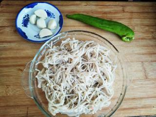 Stir-fried Enoki Mushrooms recipe