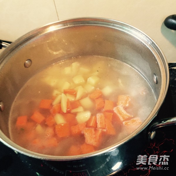 Carrot Potato Pork Rib Soup recipe