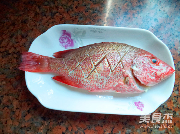 Steamed Red Snapper with Olive Horn recipe