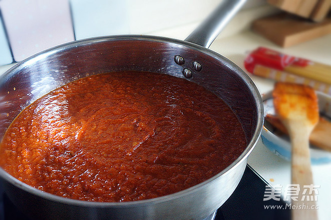 Spaghetti with Eggplant and Tomato recipe