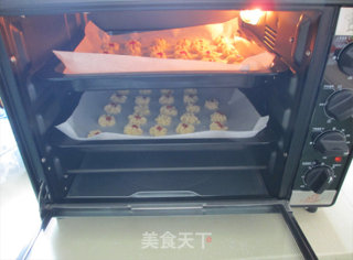 Chrysanthemum Biscuits recipe