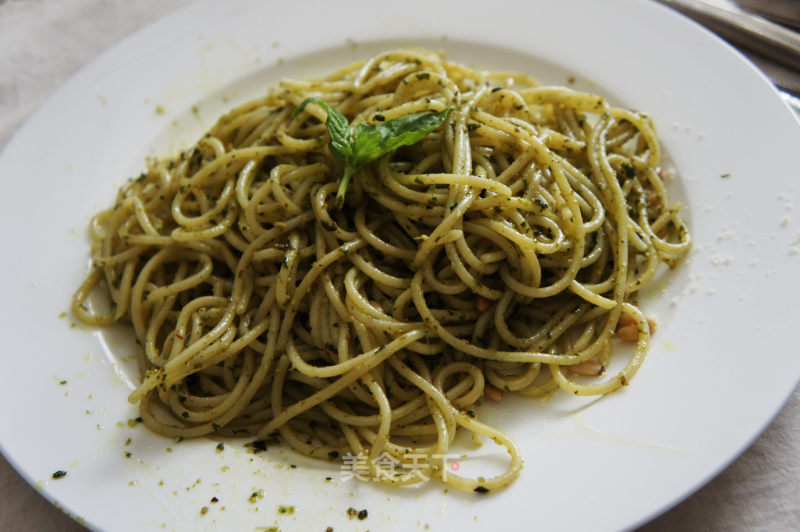 Pasta with Pine Nuts and Basil recipe