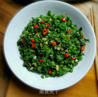 Stir-fried Pumpkin Vine with Lard recipe