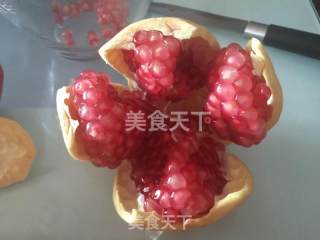 Pomegranate Pear Juice recipe