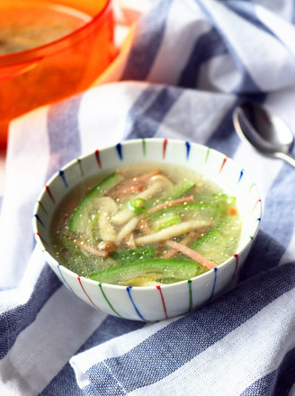 Loofah and Mushroom Soup recipe